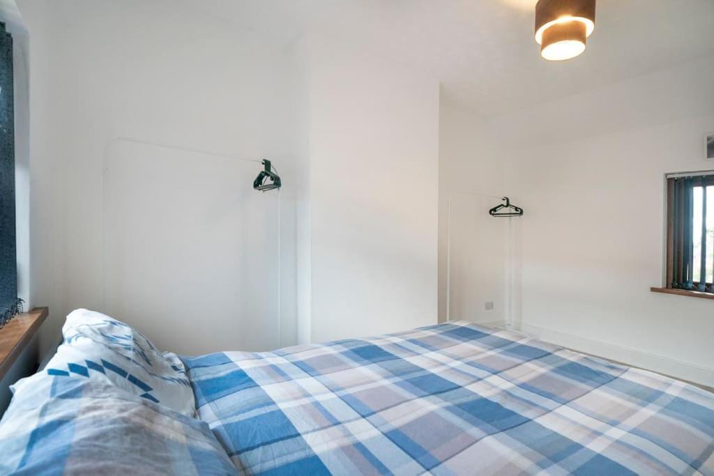 Modern 3 Bedroom House Close To Ferry And City Centre Belfast Exterior photo