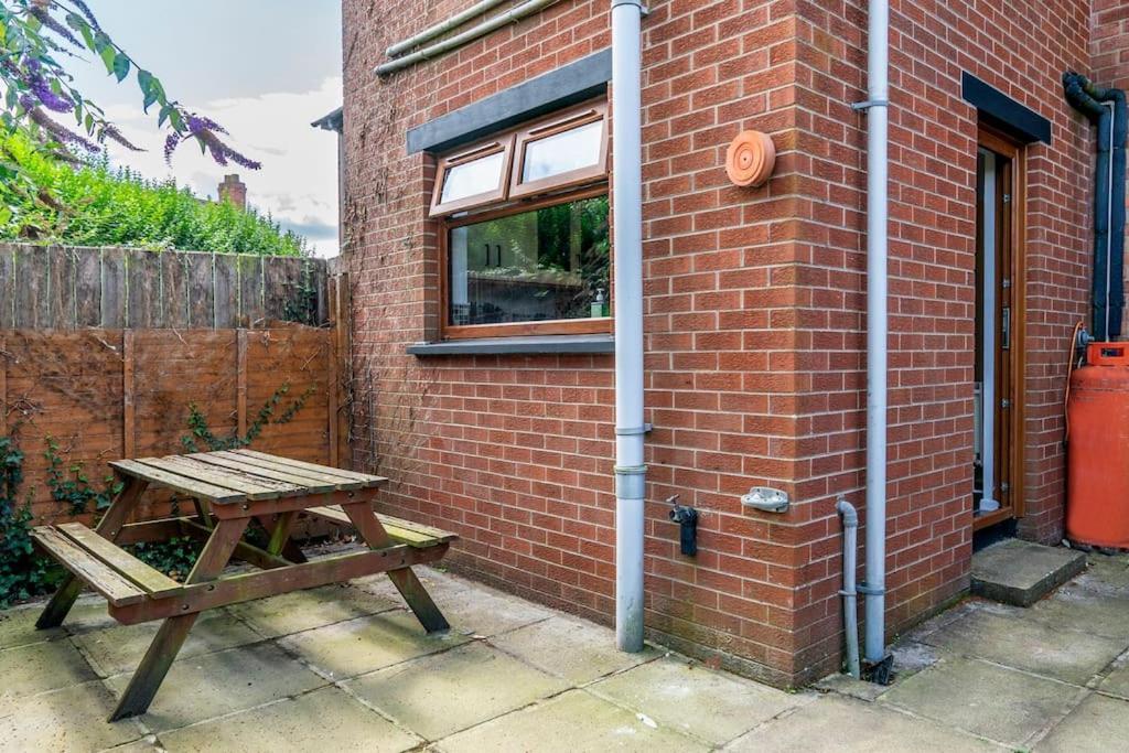 Modern 3 Bedroom House Close To Ferry And City Centre Belfast Exterior photo